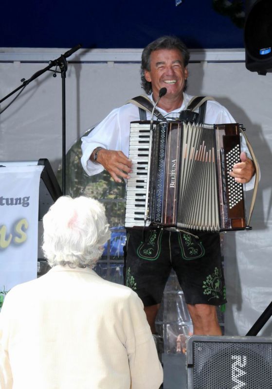 2011_08_20__01299.jpg