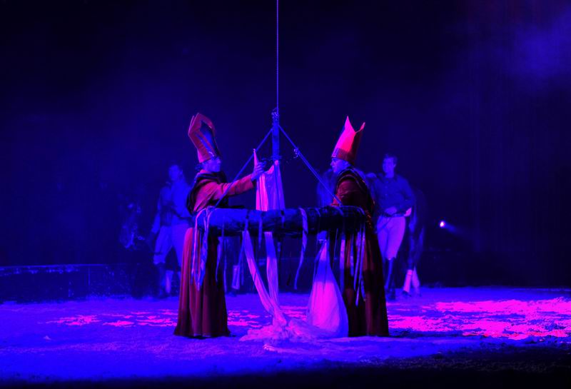 2009_01_03_00638_~0.jpg