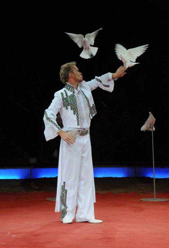 2011_02_01_02669.jpg