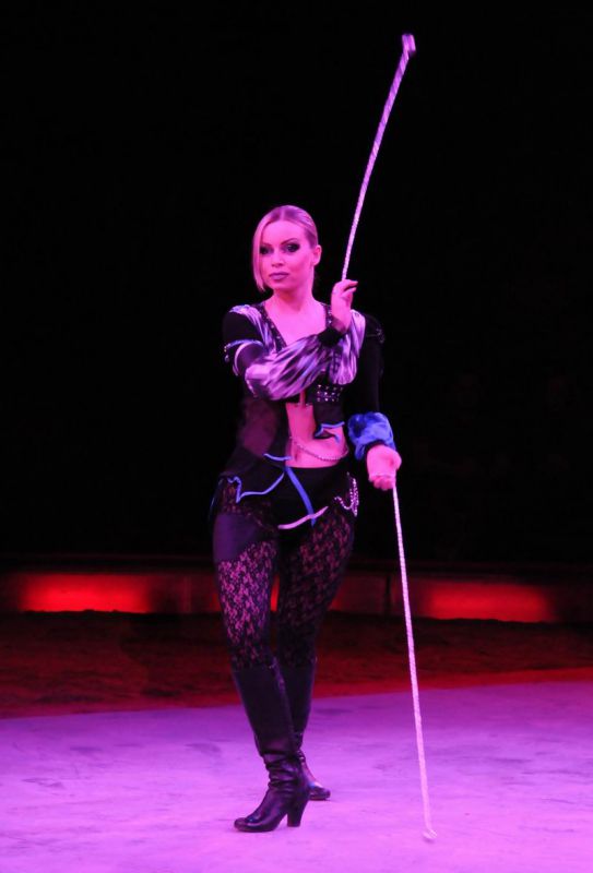 2011_02_01_05200.jpg