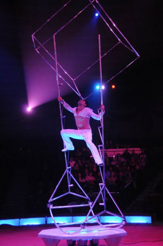 2012_02_01__01463.jpg