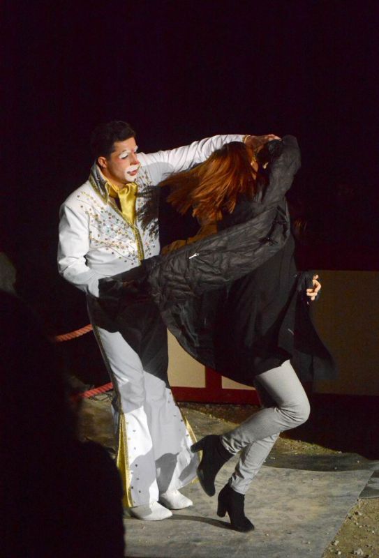 2015_04_02_04249.jpg