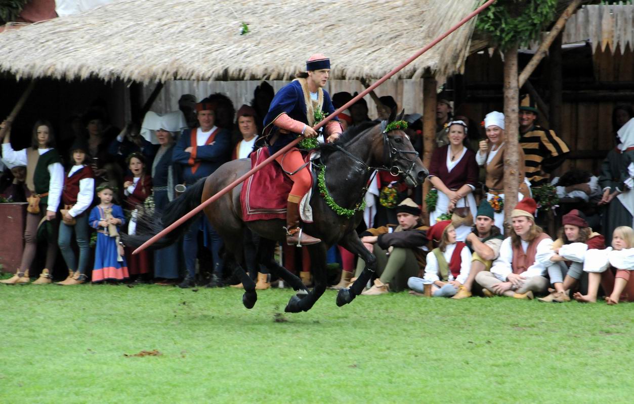 2009_07_12_01875_~0.jpg