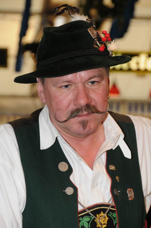 2011_04_01__2181.jpg
