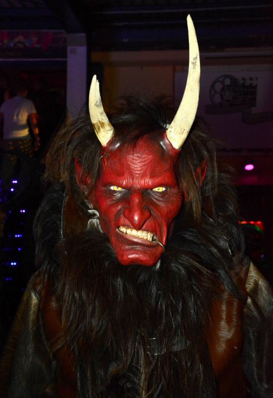 2015_10_31_04821.jpg